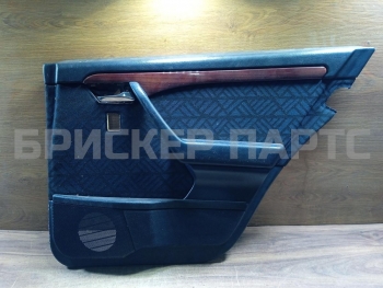 Обшивка двери задней правой на Мерседес-Бенц Ц-класс W202 2027300270EPE
