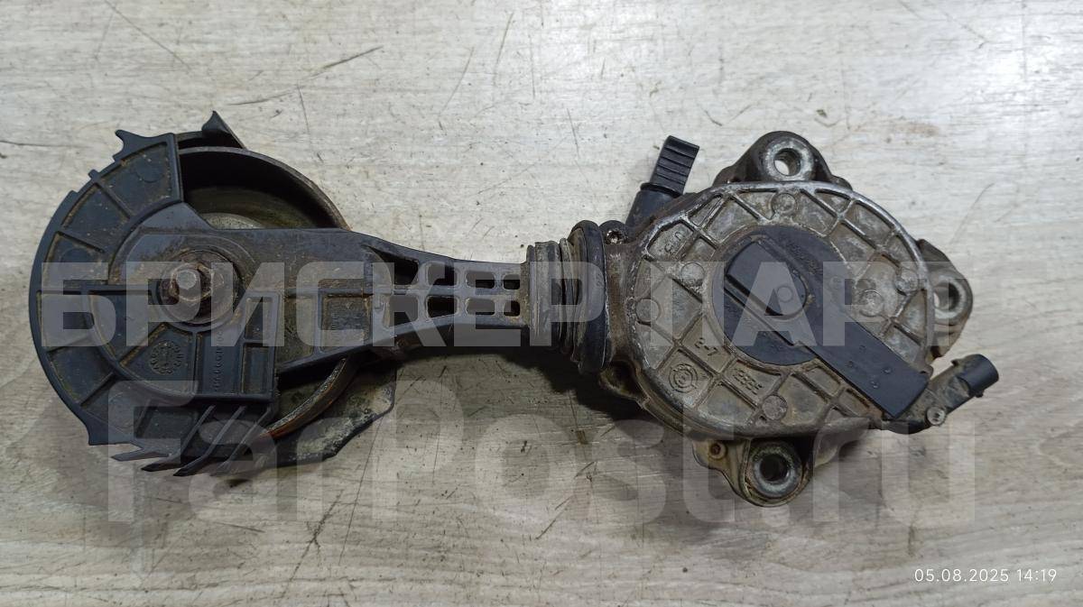 Натяжитель приводного ремня на Пежо 308 120455