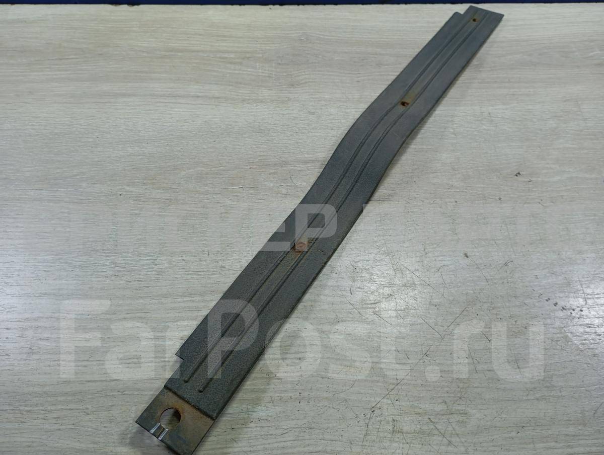 Накладка, облицовка порога пола внутренняя передняя правая для УАЗ Симбир 3162 31605109072