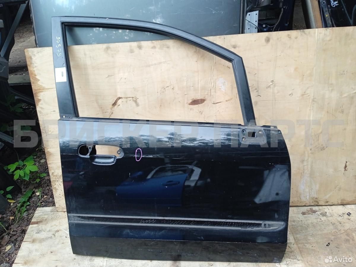 Дверь передняя правая пассажирская (пассажира) для Мазда Премаси CP