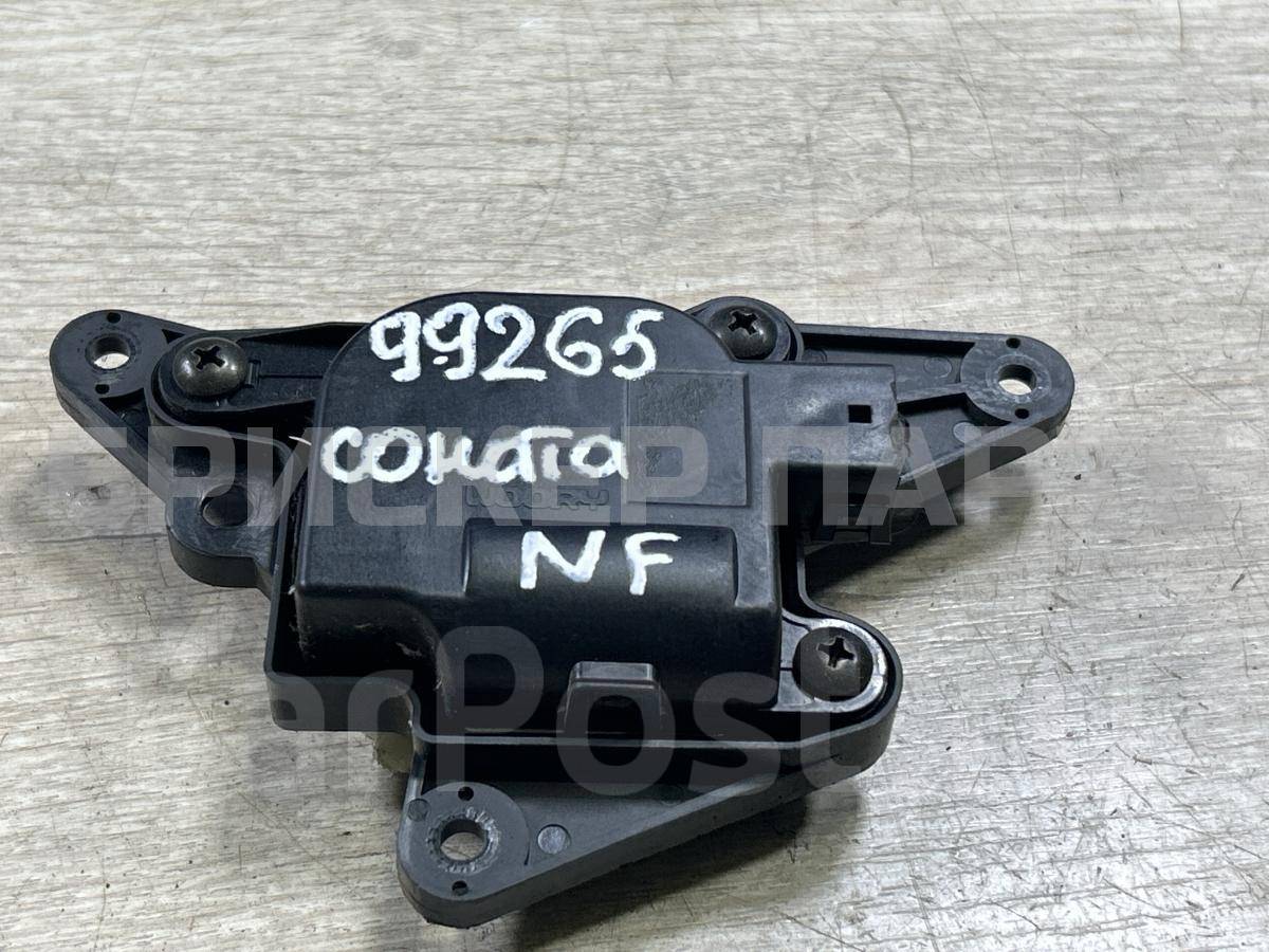 Моторчик заслонки отопителя на Хендай Соната V поколение NF AA19600000