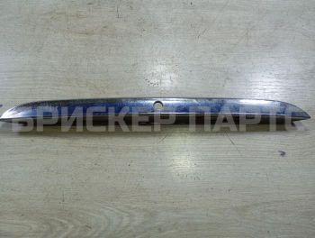 Накладка двери (крышки) багажника на Дэу Леганза 1 поколение V100 96205401