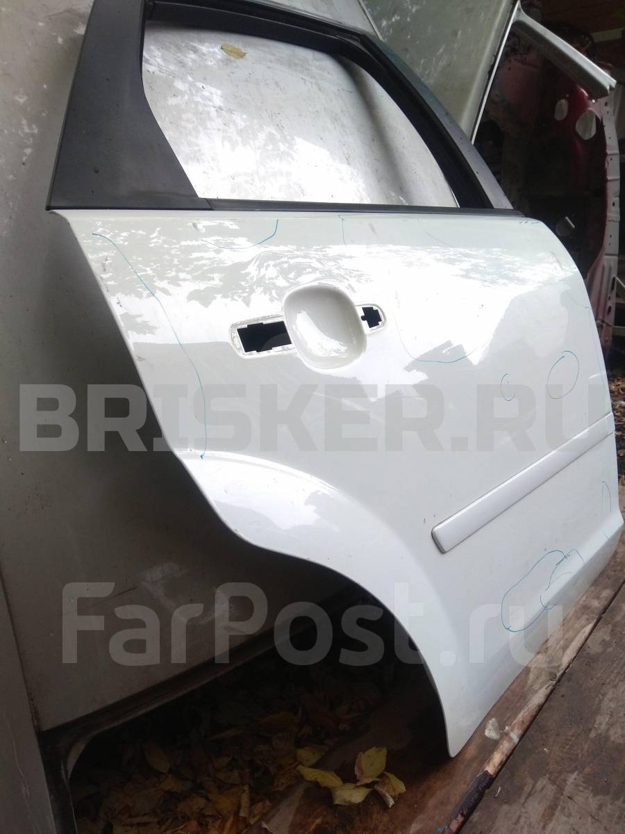 Дверь задняя правая на Форд Фокус 2 поколение дорестайлинг