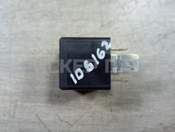 Реле на Вольво S80 1 серия С 80