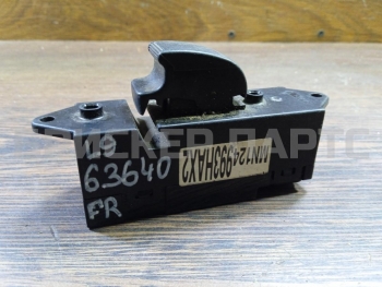 Кнопка стеклоподъемника на Митсубиси Лансер 9 поколение (CS) 8608A099