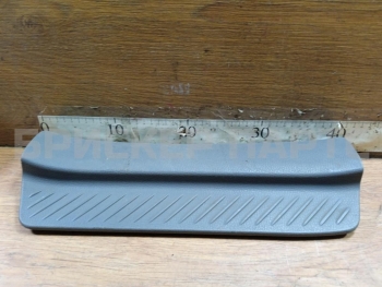 Облицовка порога внутренняя задняя левая на Мазда 6 1 поколение (GG) GJ6A68740