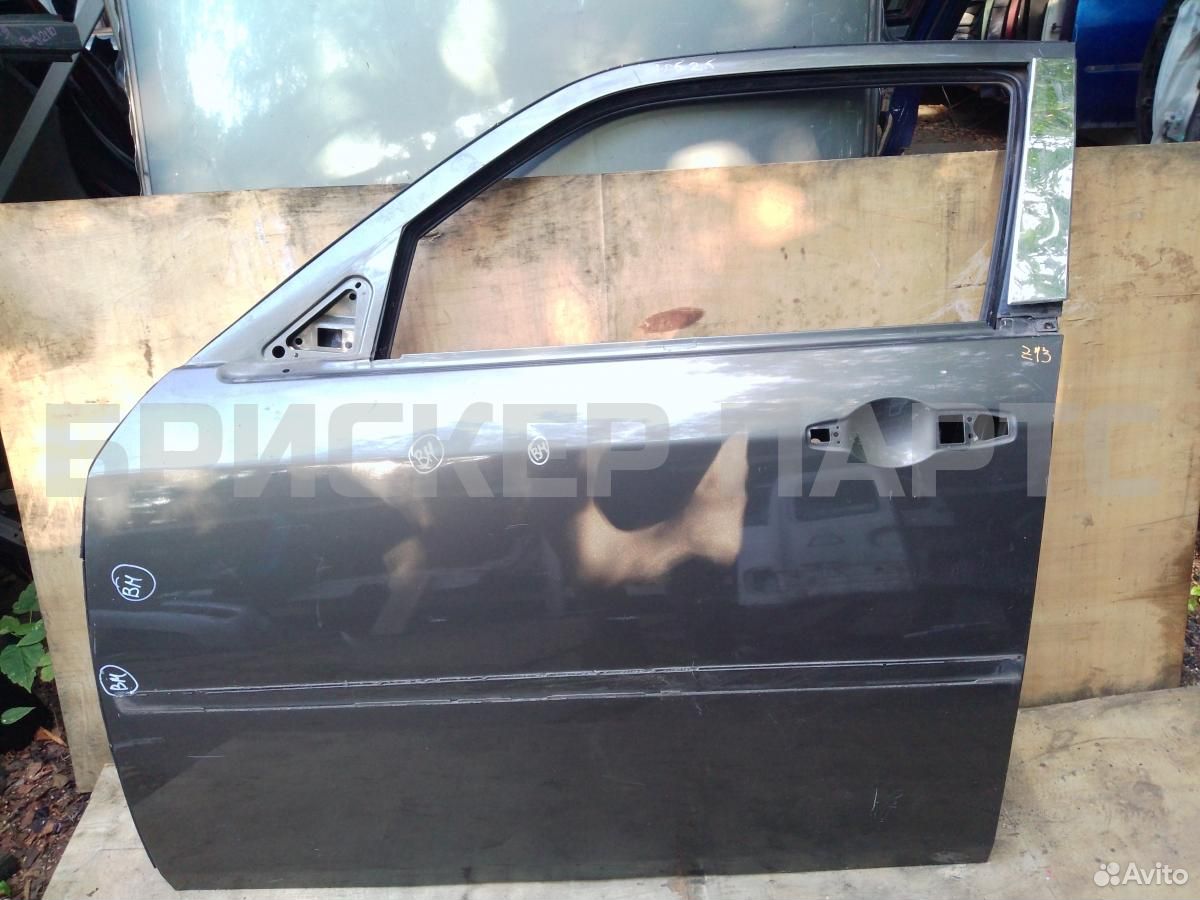 Дверь водителя, передняя левая (водительская) для Крайслер 300C 1 поколение (LX, LE )