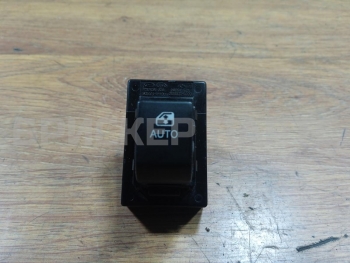 Кнопка стеклоподъемника на Киа Сид 1 поколение 635751H100