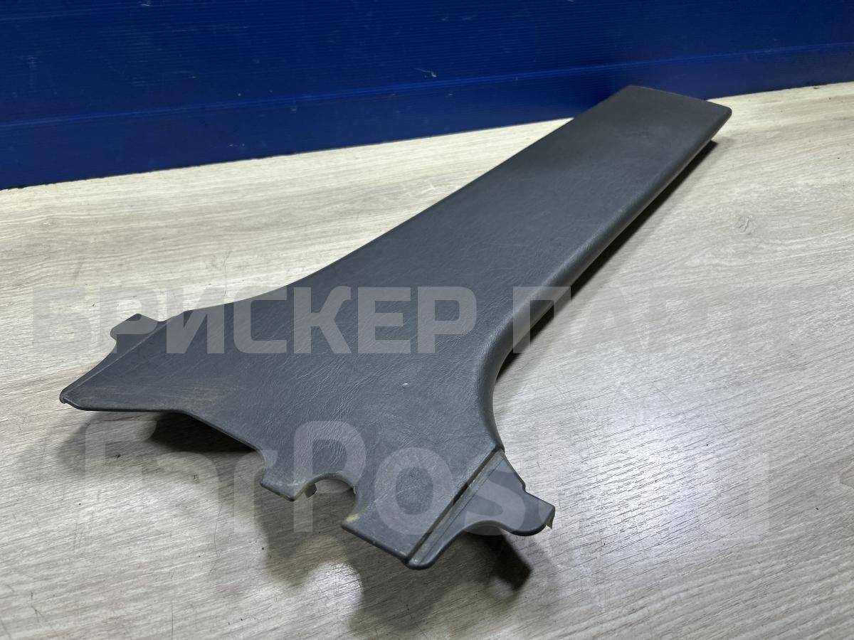 Облицовка стойки (накладка) центральной, средней правой для Мазда Трибьют 1 серия EP 1L8478243A52AAW