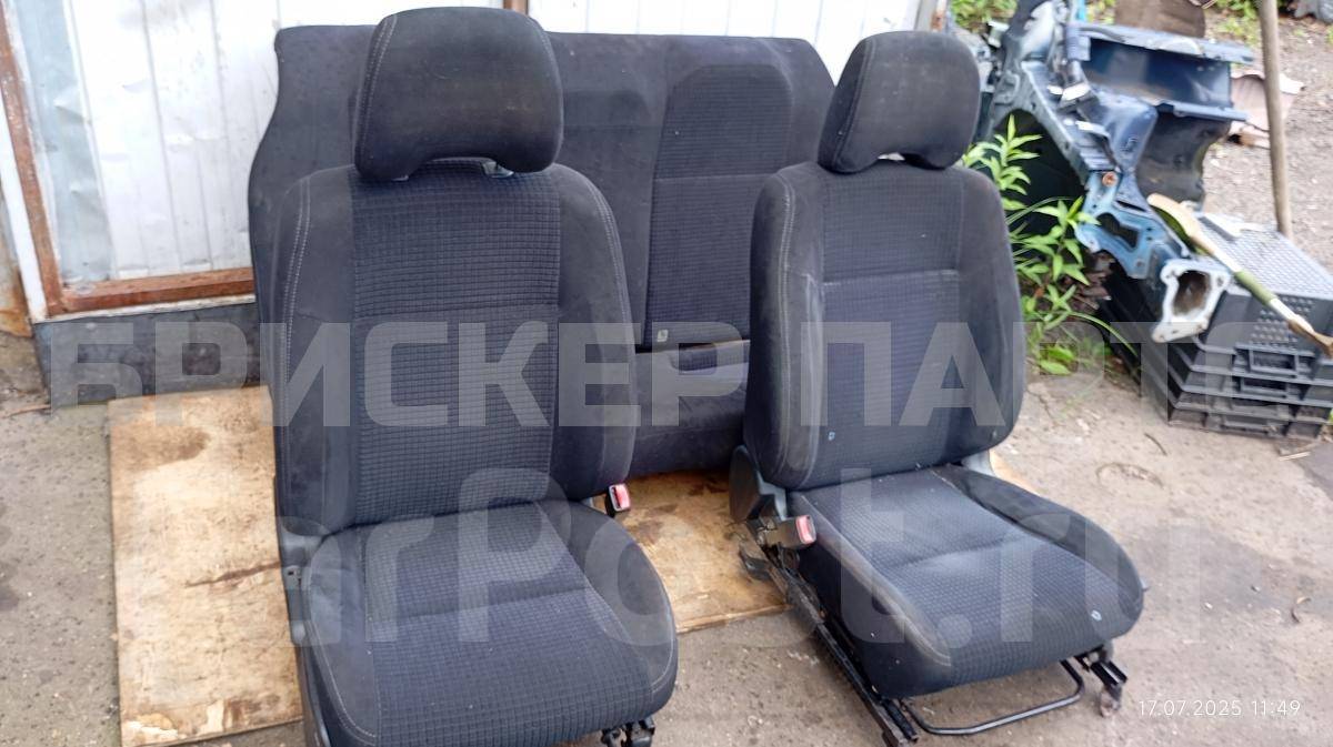 Салон комплект (сиденья передние + задние) для Субару Импреза 2 поколение (GG,GD /G11) 64141FE410OE
