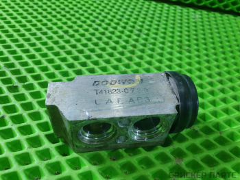 Клапан кондиционера ТРВ (TRW) для Хендай Солярис II поколение HCR 976264L000