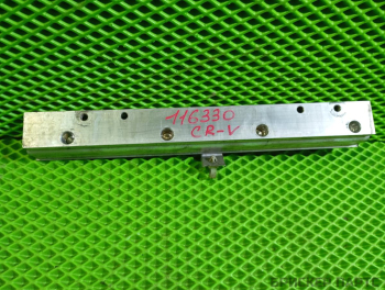 Топливная рампа (рейка форсунок) для Хонда CR-V 1 (RD1) 16620P3F000