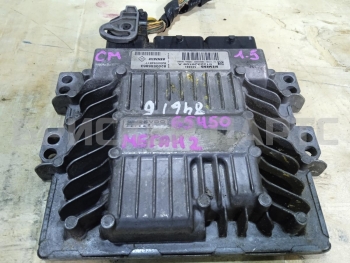 Блок управления двигателем (ЭБУ) на Рено Меган 2 поколение LM05, KM, BM 8200565863