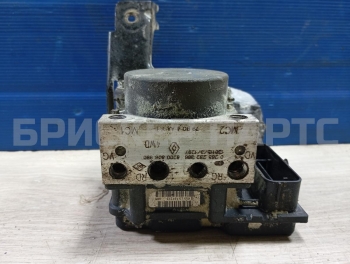 Блок ABS (насос АБС) на Рено Дастер 1 поколение HS рестайлинг 8200806980