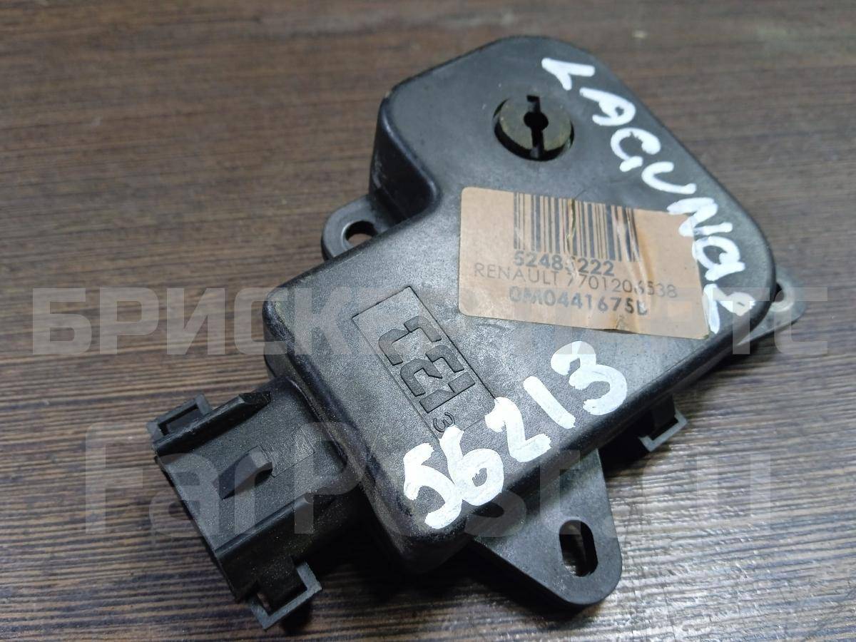 Моторчик заслонки отопителя на Рено Лагуна 2 поколение 7701206538