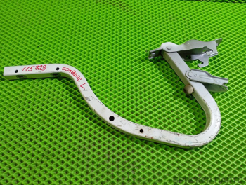 Петля багажника левая для Хендай Солярис 1 (RB) рестайлинг 792104L000 Петля багажника левая для Хендай Солярис 1 (RB) рестайлинг 792104L000