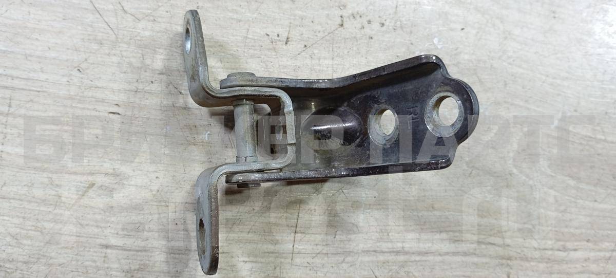 Петля двери задней левой нижняя для Хендай Солярис 793500U000