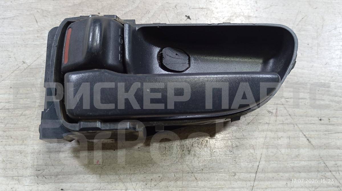 Ручка открывания двери задней левой (внутренняя) на Субару Импреза 2 поколение (GG,GD /G11) 61051FE011ML