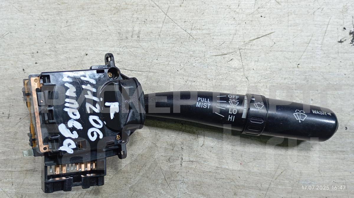 Переключатель подрулевой правый на Субару Импреза 2 поколение (GG,GD /G11) 83114AE150