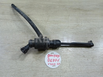 Цилиндр сцепления главный на Рено Дастер 1 поколение HS 306107623R