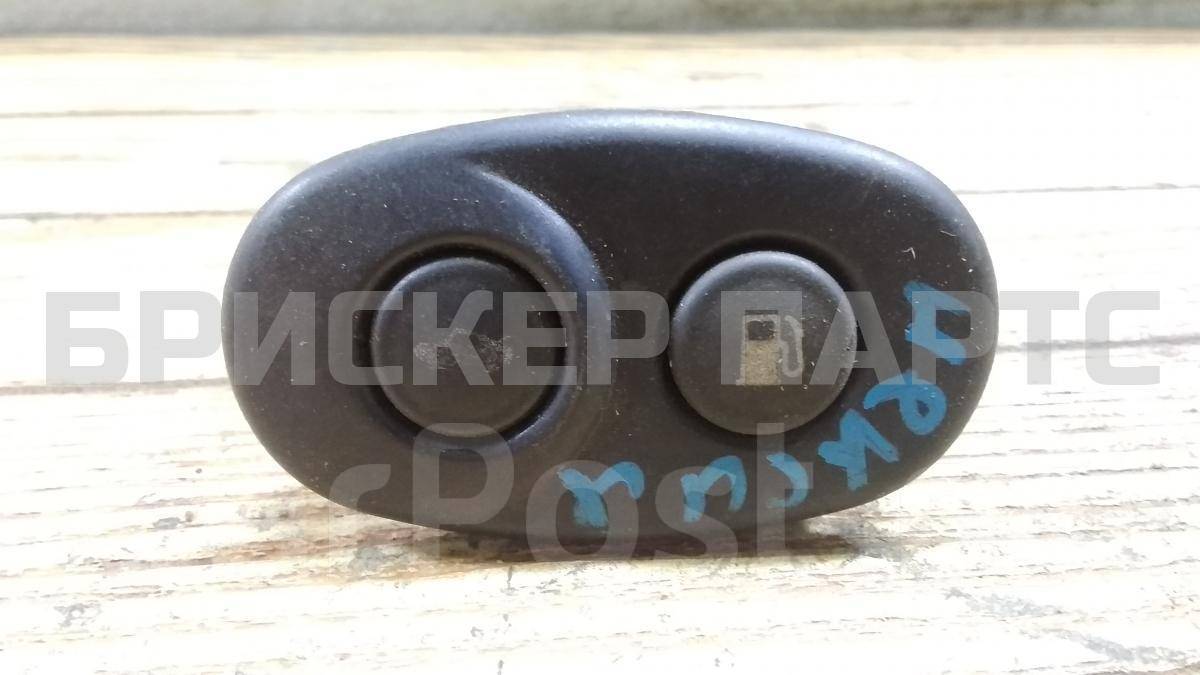 Кнопка открывания багажника на Дэу Нексия 1 поколение N150 рестайлинг 96176547