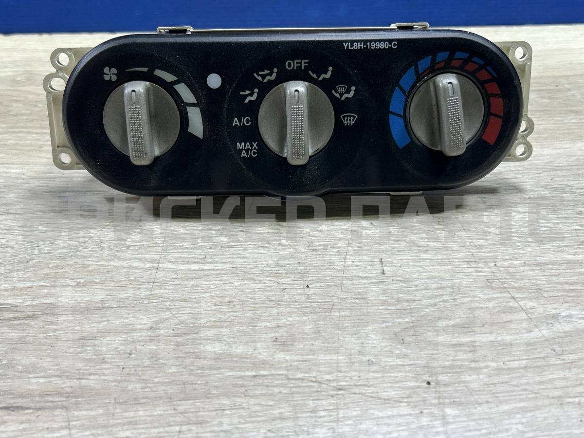 Блок управления отопителем, печкой. для Мазда Трибьют 1 серия EP YL8H19980C