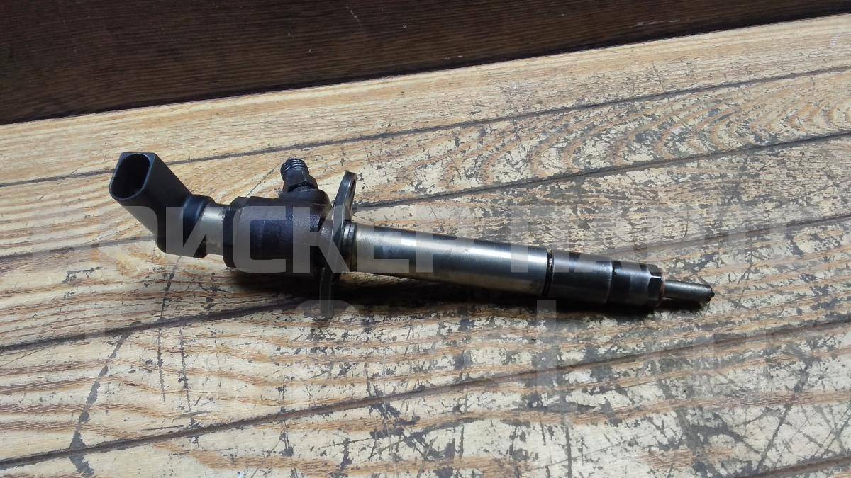 Форсунка дизельная на Ленд Ровер Дискавери 3 поколение LR006496