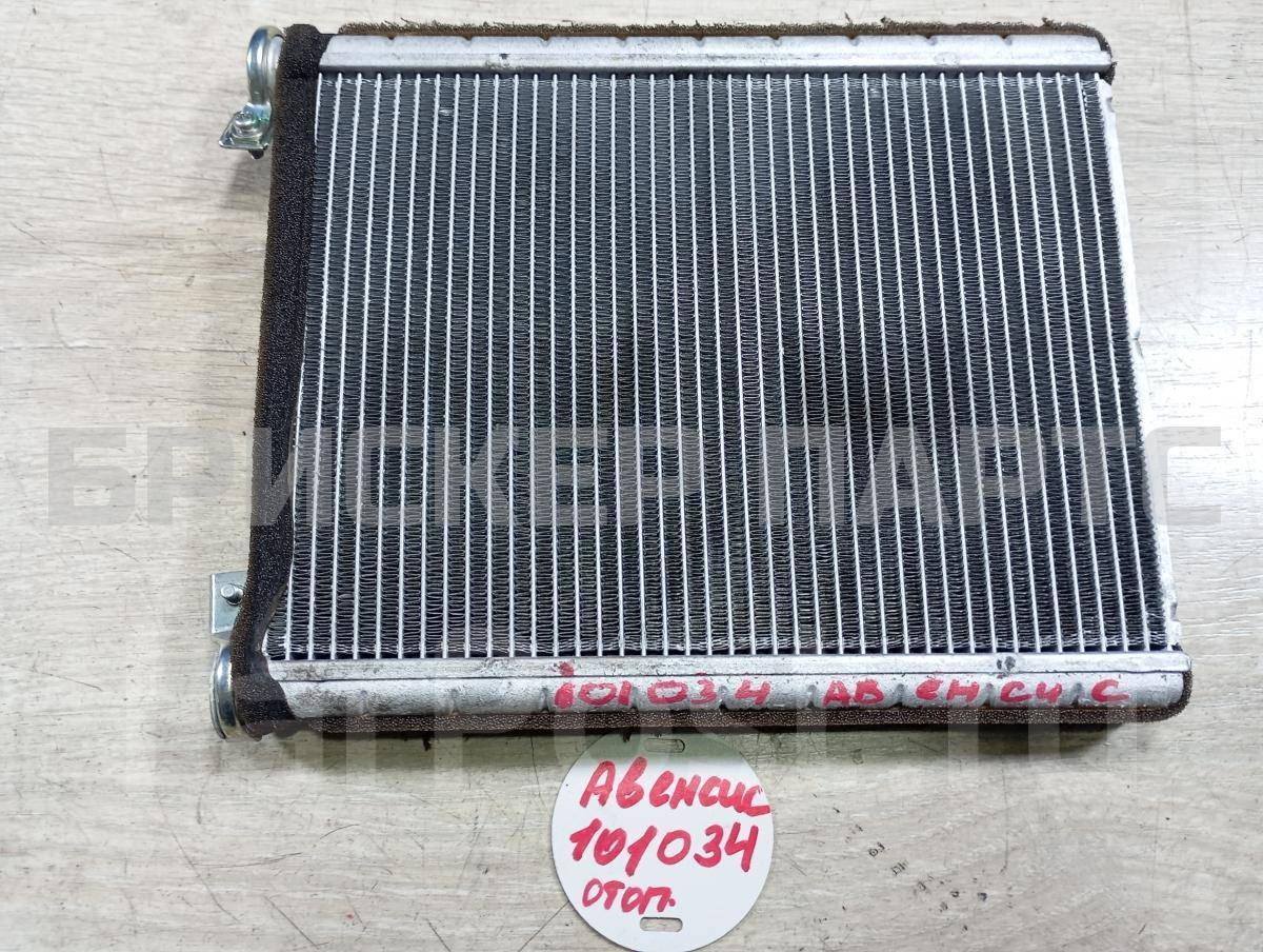 Радиатор отопителя на Тойота Авенсис II (T250) 8710705100