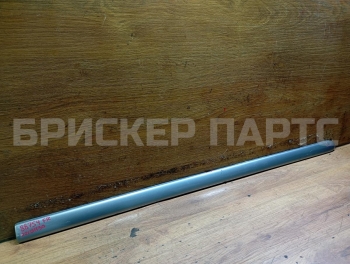 Молдинг передней правой двери на Дэу Леганза 1 поколение V100 96205721