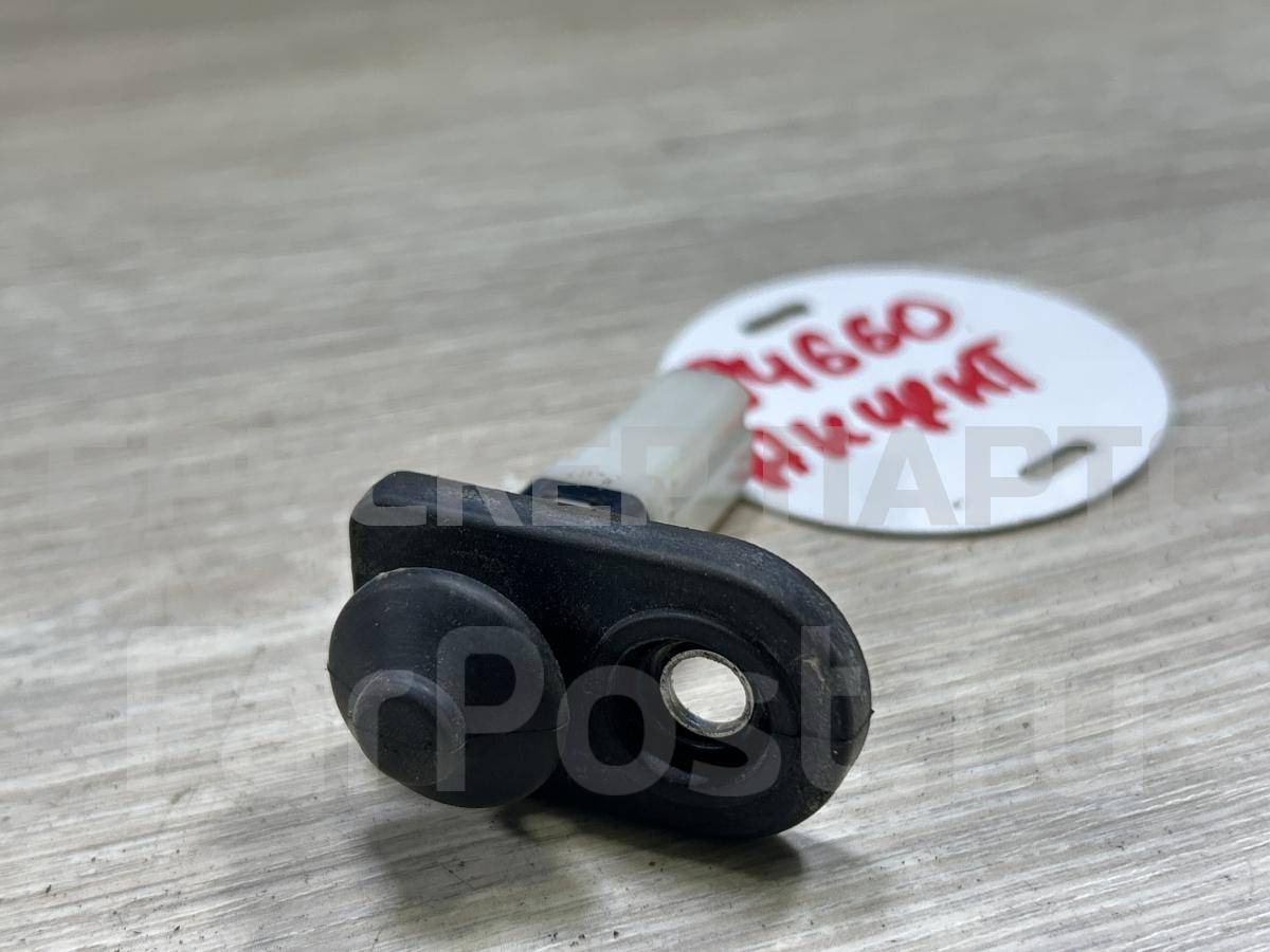 Выключатель концевой на Хендай Акцент 2 поколение ТагАЗ 9356025110