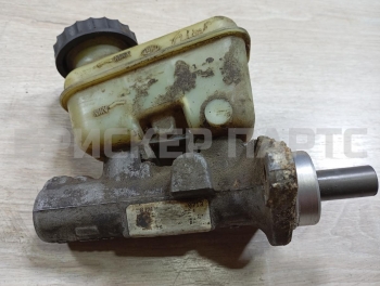 Главный тормозной цилиндр (гтц) на Мазда Трибьют 1 серия EP EC0143400B