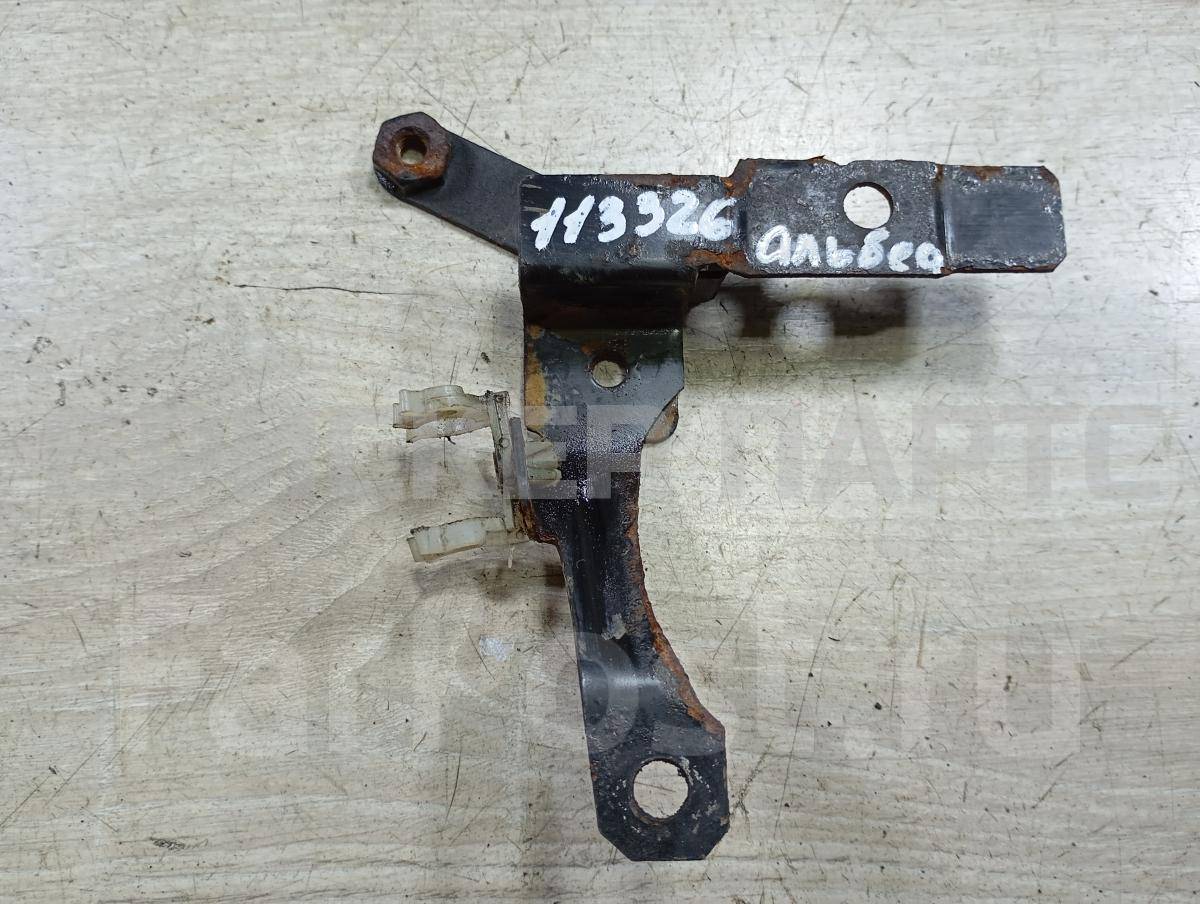 Кронштейн крепления бачка гидроусилителя (ГУР) для Фиат Альбеа 1 (178) 46790362