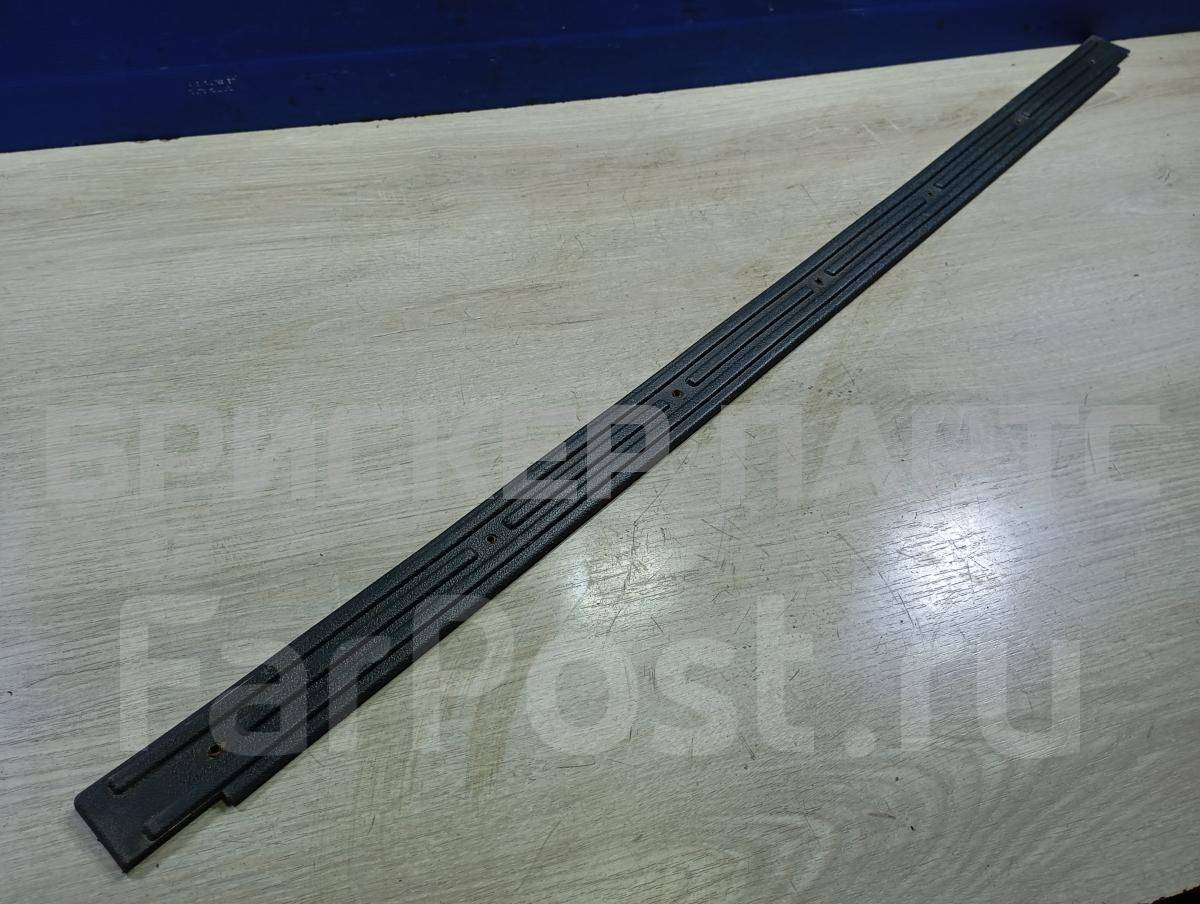 Накладка, облицовка, обшивка задней панели, обивка задка багажника для УАЗ Симбир 3162 31605109076