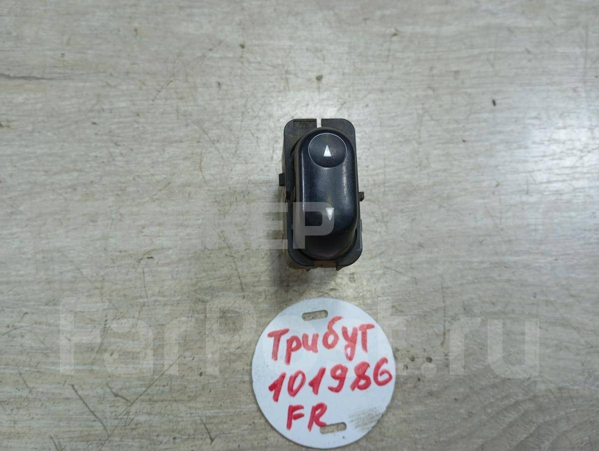 Кнопка, клавиша стеклоподъемника передняя правая для Мазда Трибьют 1 серия EP EC0166370