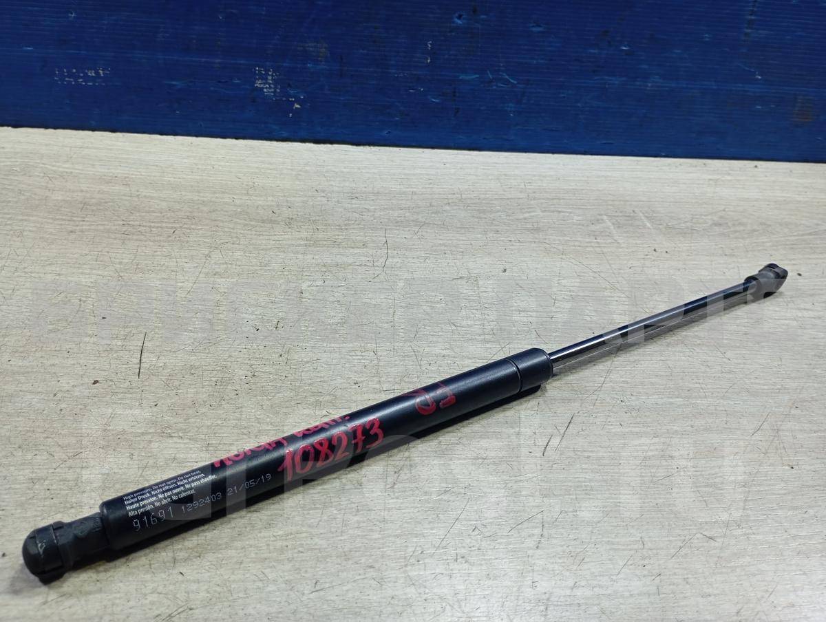 Амортизатор (упор газовый) капота правый для Рено Логан 1 поколение LS0G LS12 рестайлинг 91691