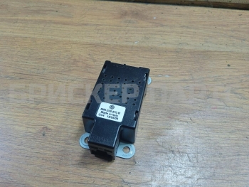 Блок электронный на Фольксваген Гольф Mk6 5M0035570B