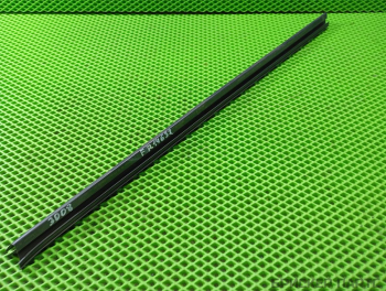 Уплотнитель, молдинг стекла двери передней правой (бархотка) для Пежо 3008 1 поколение