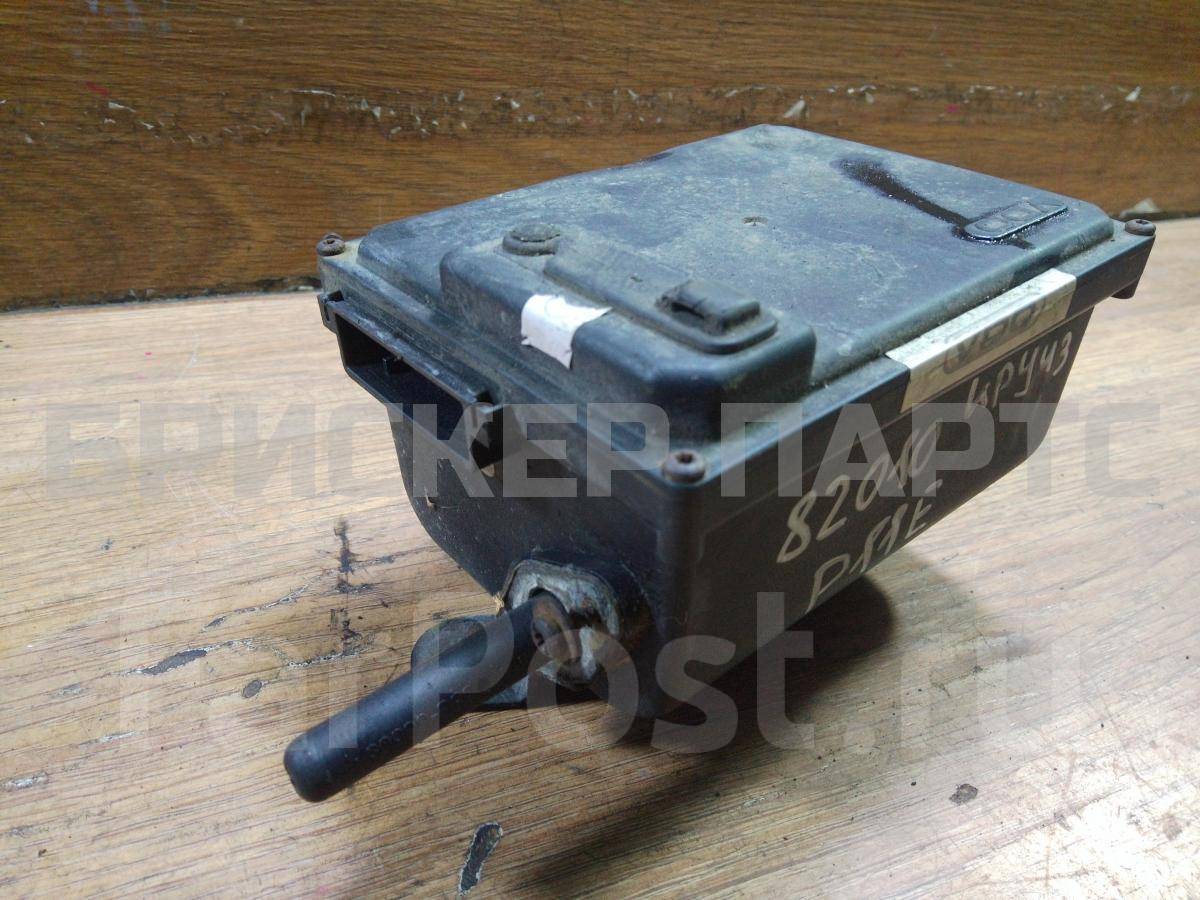 Блок управления круиз контролем на Ниссан Примера P11E 53D00565