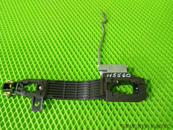 Кронштейн ручки левой передней, водительской двери (опора, основание) для Мазда 3 3 (BM)