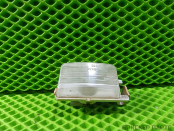 Плафон подсветки заднего номера (фонарь освещения номерного знака) для Ниссан Лиф 1 поколение (ZE0, AZE0)