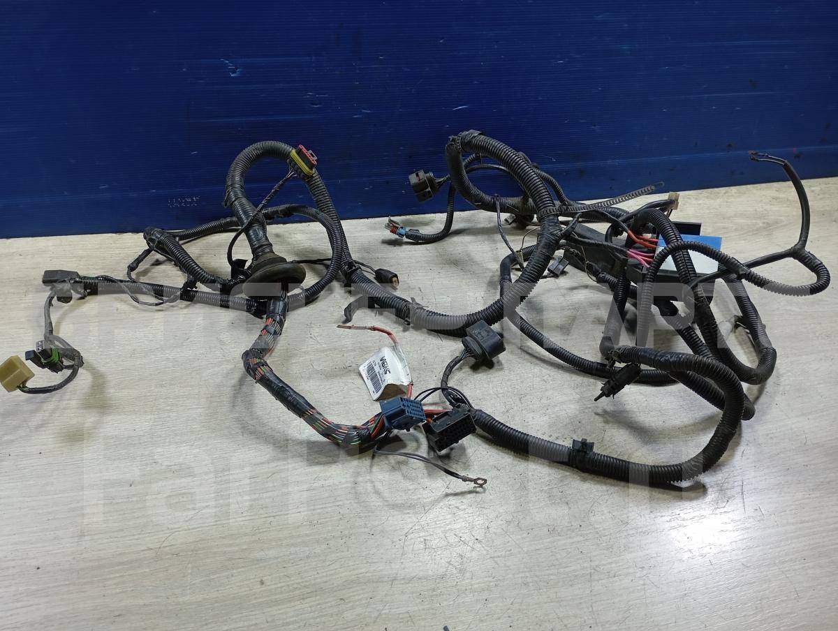 Проводка (коса) моторного отсека на ВАЗ Лада Приора 2170, 2171, 2172 21703724010