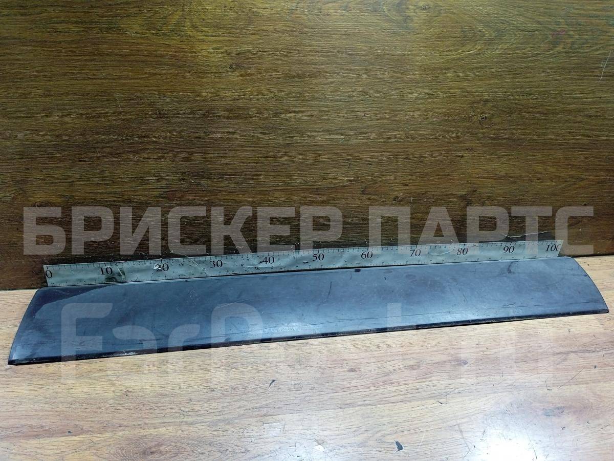 Молдинг передней правой двери на Крайслер  1 поколение CS 11009B