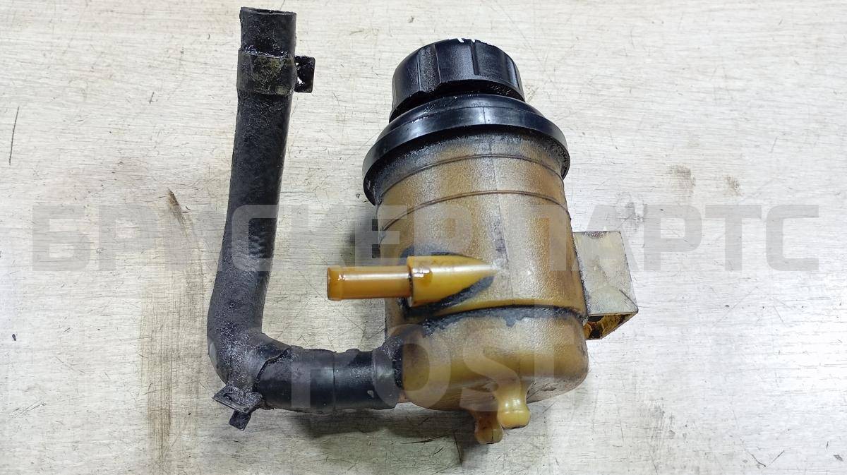 Бачок ГУР (гидроусилителя руля) на Хендай Соната 4 поколение (EF) 5717638000