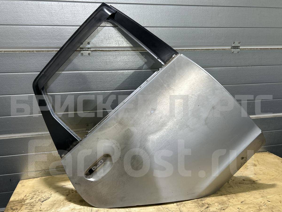 Дверь задняя правая на Митсубиси Кольт VI (Z20) MN133348