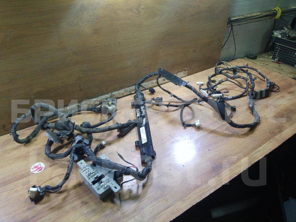 Проводка (коса) салона на Киа Опирус Рестайлинг 915403F360