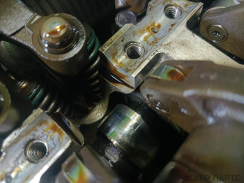 Головка блока двигателя (ГБЦ) для Митсубиси Лансер 9 поколение CS рестайлинг MD344154