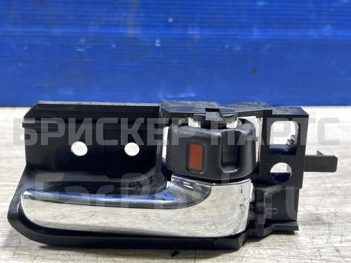 Ручка открывания пассажирской двери (передней правой) внутренняя для Тойота Авенсис 2 (T250) 6920505040B0 Ручка открывания пассажирской двери (передней правой) внутренняя для Тойота Авенсис 2 (T250) 6920505040B0