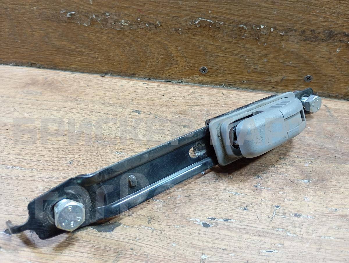 Механизм регулировки ремня безопасности для Киа Соренто 1 серия BL 888903E010CY