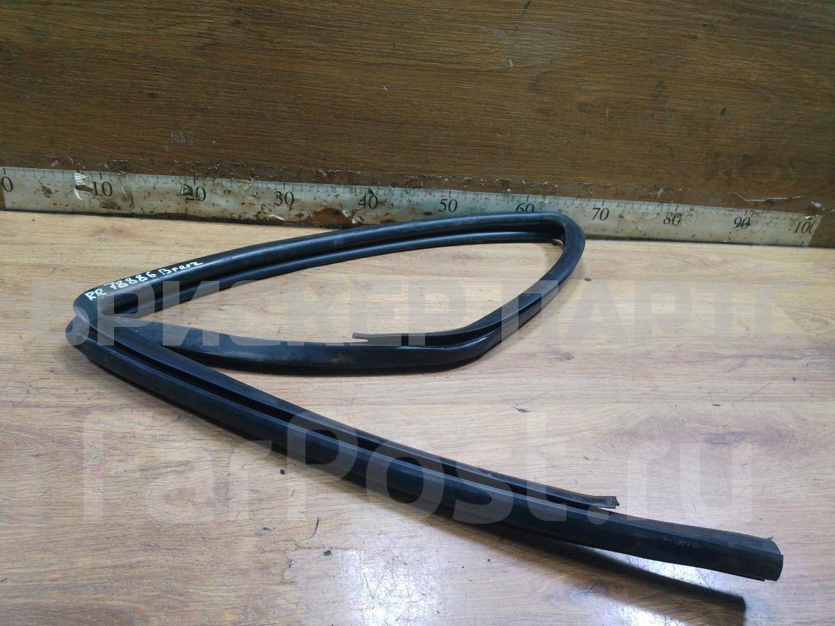 Уплотнитель двери задней правой для Лифан Бриз 1 поколение L6207012