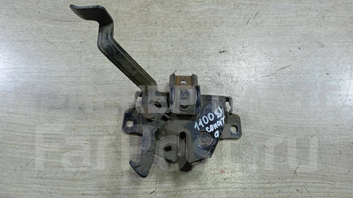 Замок капота на Хендай Соната 4 поколение (EF) 811303D000